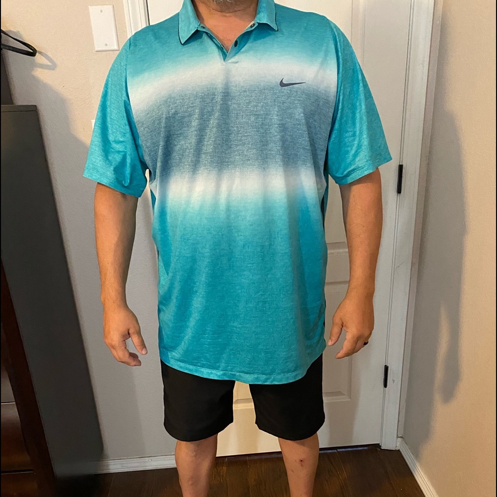 Nike pro golf shirt. Tiger woods collection